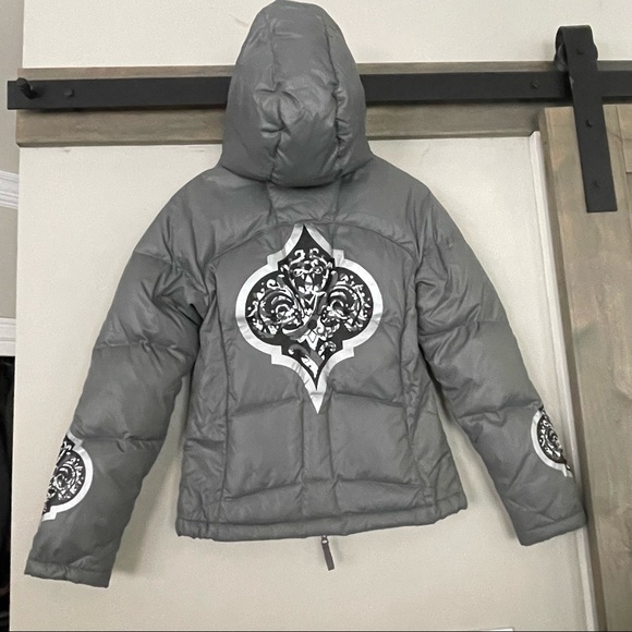 Athleta Grey Down Puffer Jacket - Picture 4 of 16